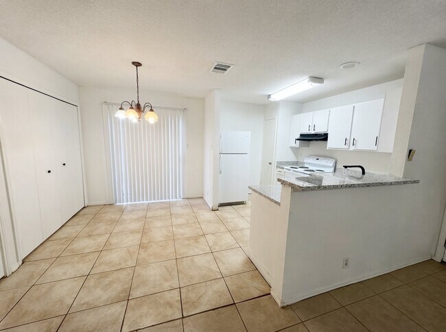 Foto del edificio - 8869 Meadow Range St