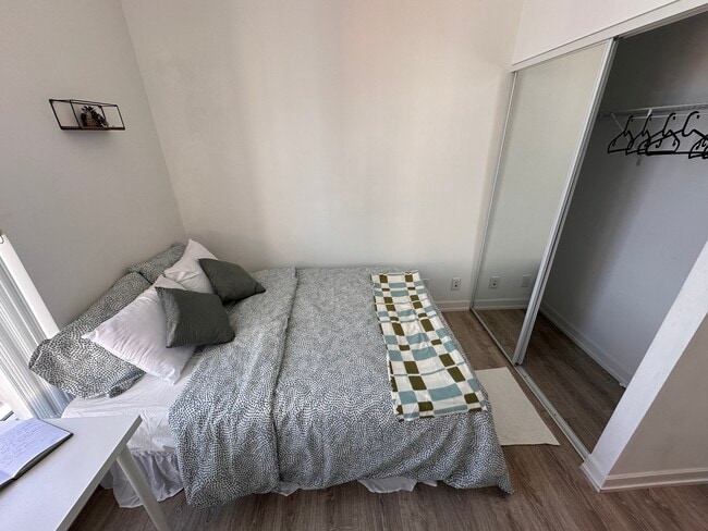 Photo du bâtiment - 20 Tubman Ave