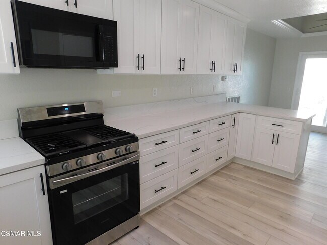 Building Photo - 559 Stoney Peak Ct