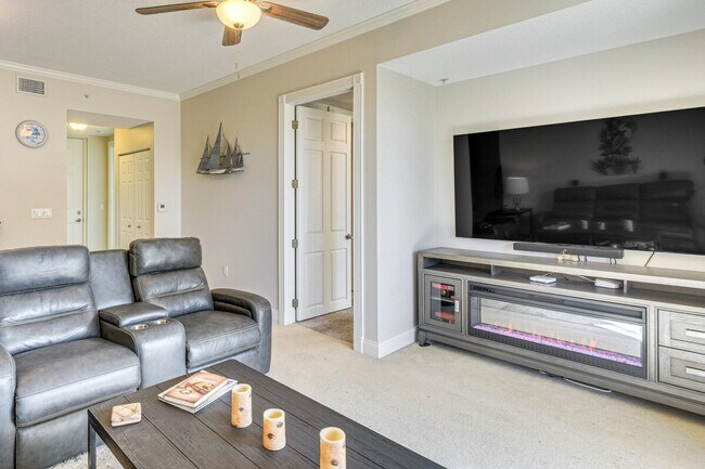 Foto del edificio - 4626 Harbour Village Blvd