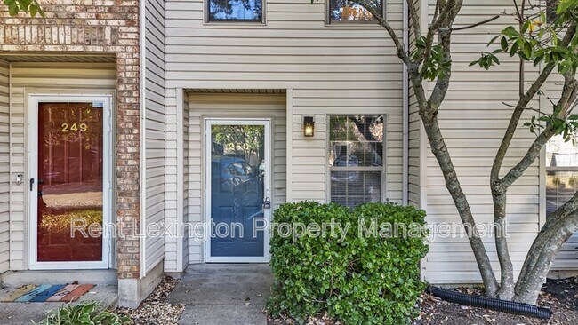 Foto del edificio - 3175 Kirklevington Dr