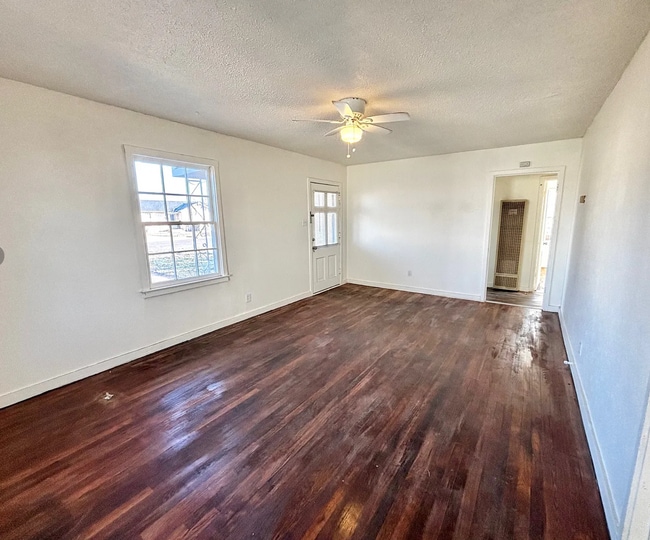 Building Photo - Cozy 2 Bedroom Home in Levelland