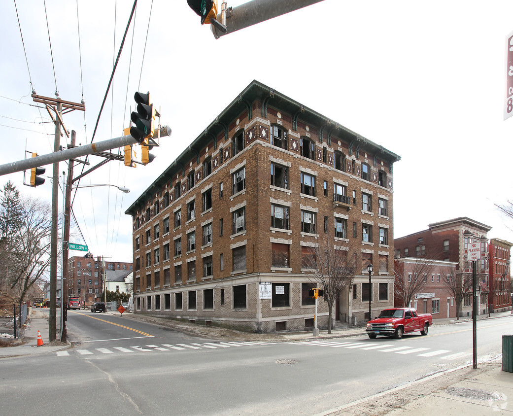 Primary Photo - The Carroll Building