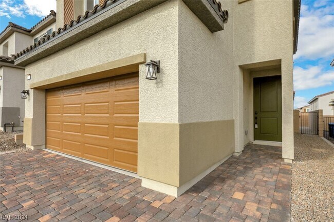 Foto del edificio - 10602 Dryades Ave
