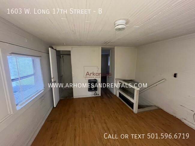 Foto del edificio - 1603 W Long 17th St