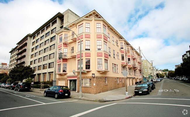 Building Photo - 2100 Post St