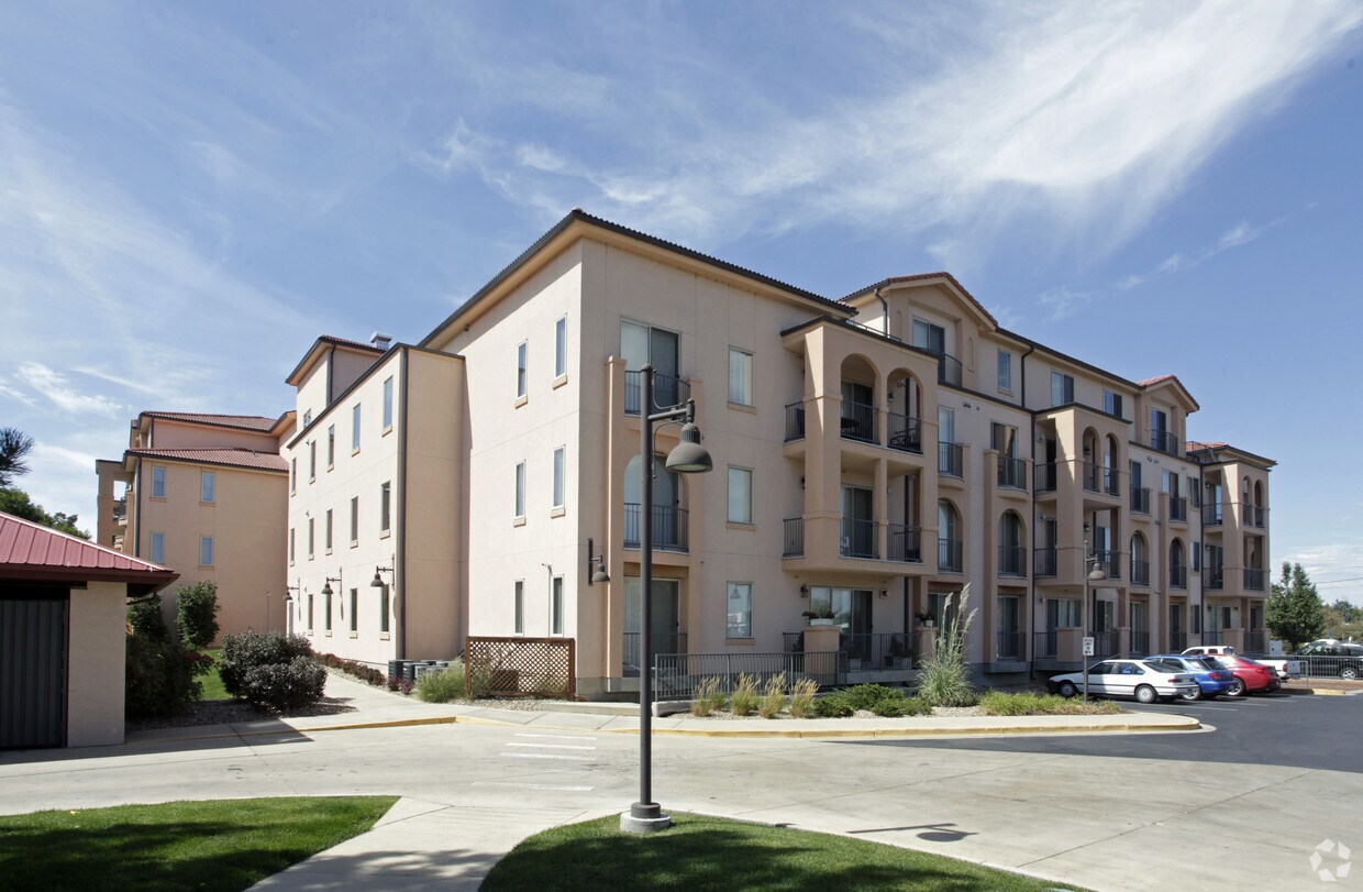 Vistoso Condominiums Apartments Boulder Co Apartments Com