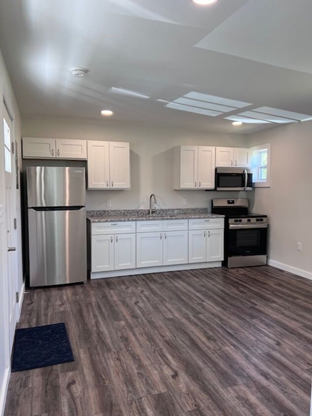 Primary Photo - Beautifully remodeled and completed 1 bedr...