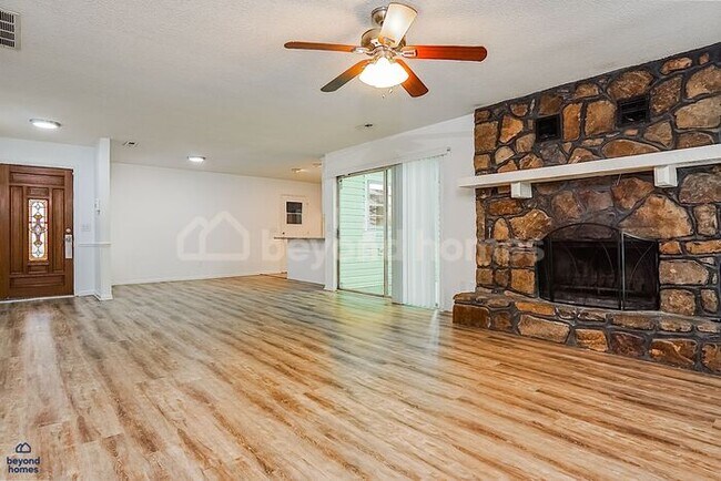 Foto del edificio - 3 BR 2 BA Move-In Ready Home -- Looking for You!