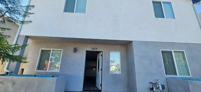 Foto del edificio - BROADWAY (10611)