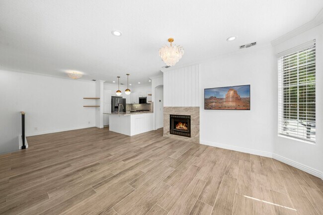 Building Photo - 3 Auvergne
