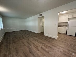 Building Photo - 2500 Johnson St
