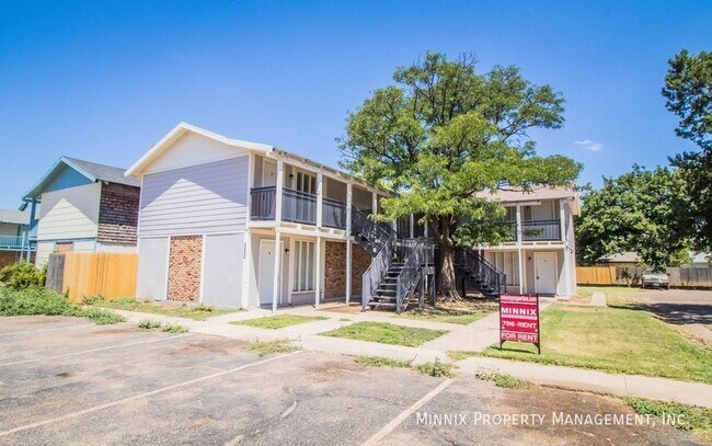 Building Photo - 1312 65th Dr.