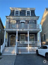Building Photo - 54 Hudson St