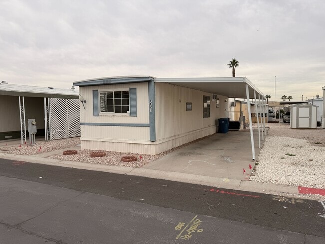 Foto del edificio - 3601 E Wyoming Ave