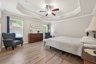 Building Photo - 155 E Concord Valley Cir
