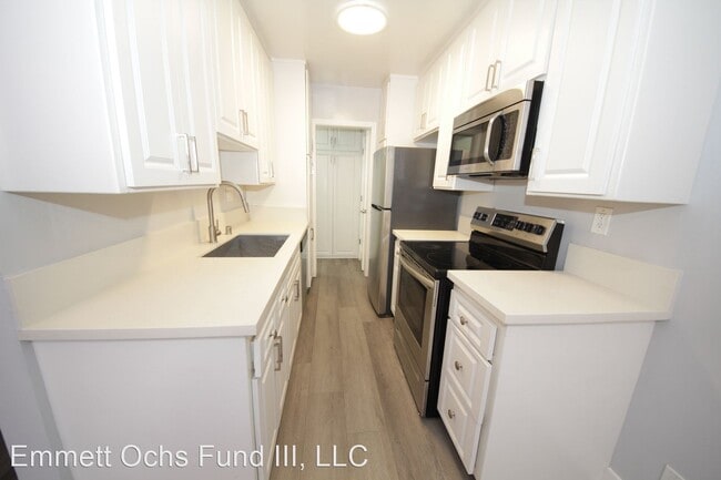 Building Photo - 2 br, 2 bath Apartment - 11620 Mayfield Av...