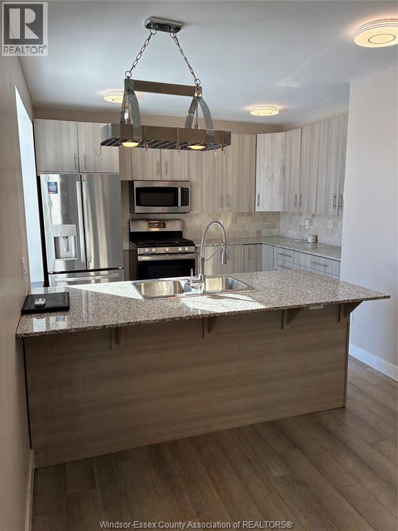 Photo du bâtiment - 4486 Talbot Trail