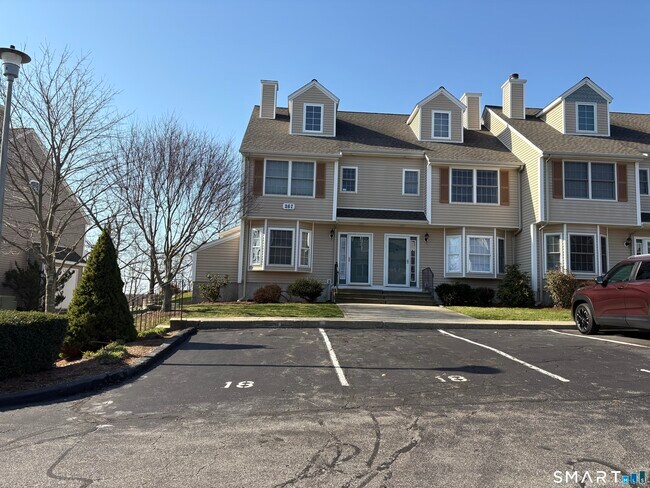 Foto del edificio - 267 Bridge St