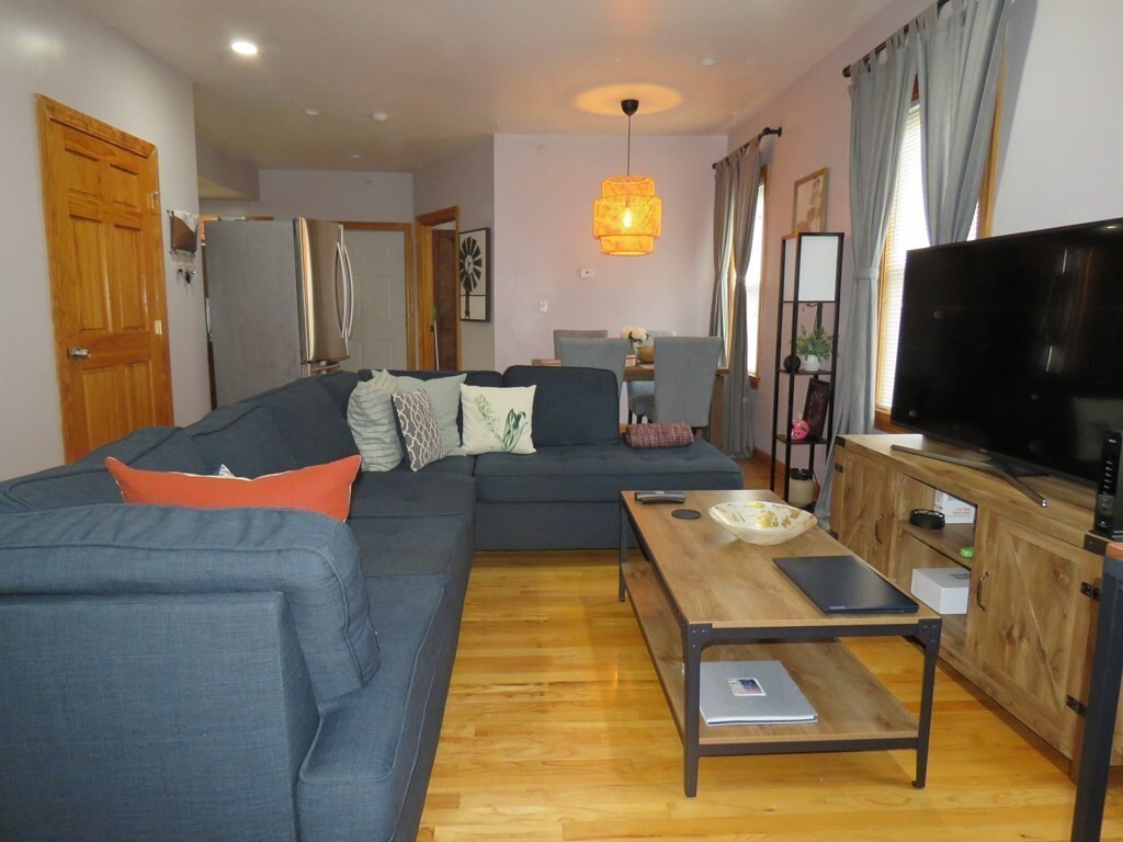 Foto principal - 99 Pearl Ave
