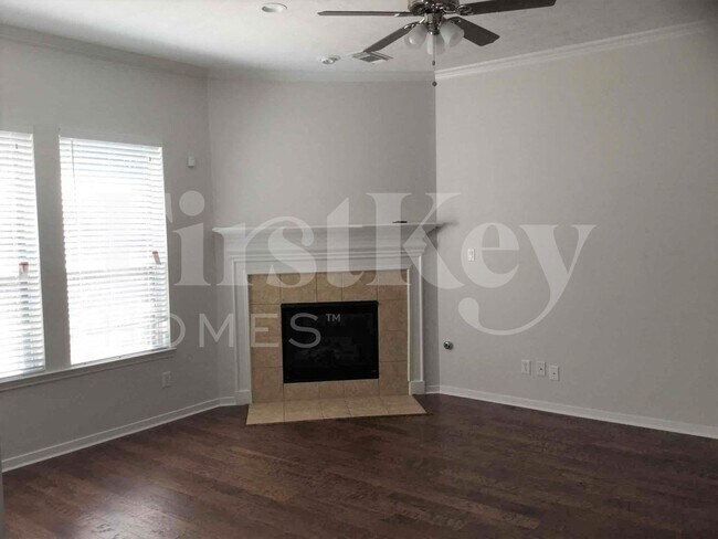 Building Photo - 21735 Orange Maple Ct