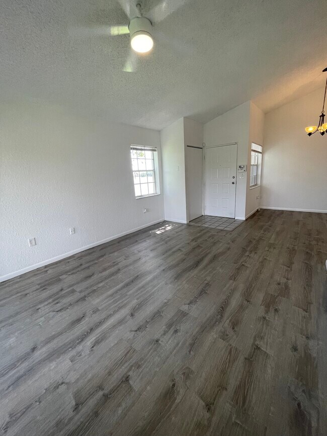 lake views from living room - 2841 N Oakland Forest Dr