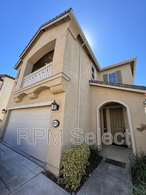 Building Photo - 3323 San Vicente Rd