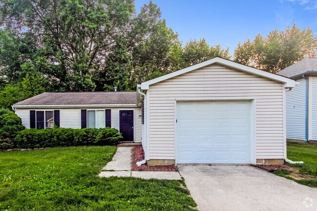 Building Photo - 812 Coolee Ln