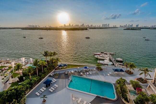 Foto del edificio - 1200 West Ave