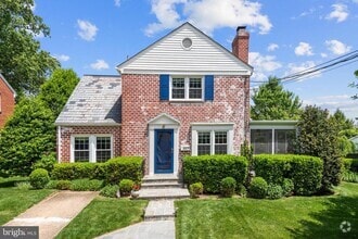 Building Photo - 5209 Nahant St