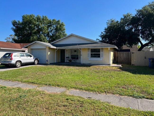 Photo - 2909 Cedaridge Dr House