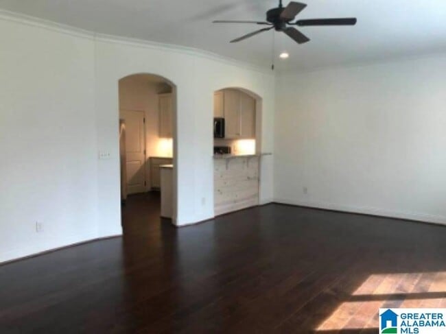 Foto del edificio - 4147 Lennox Wy