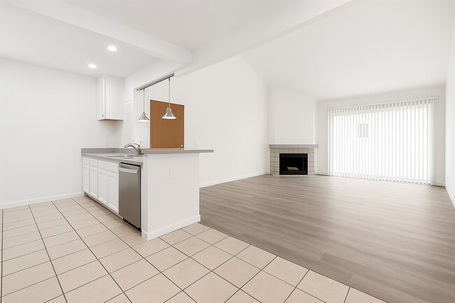 Foto del edificio - 2920 Briarwood Rd