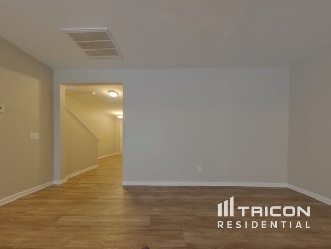 Foto del edificio - 208 Ashewicke Dr