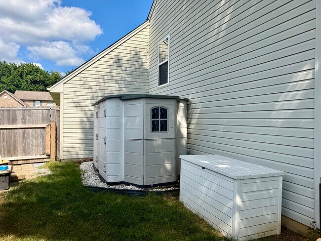 Foto del edificio - 2715 Shamu Dr
