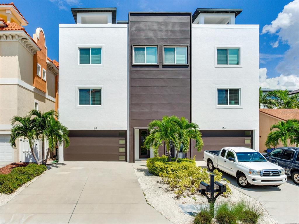 Foto principal - 156 175th Ave E
