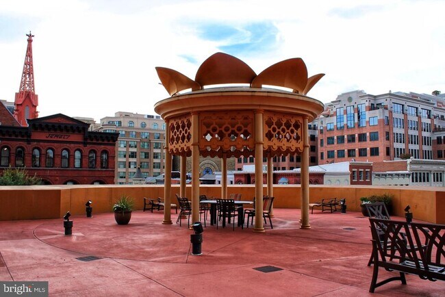 Foto del edificio - 777 7th St NW