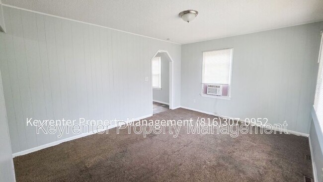 Foto del edificio - 5614 Indiana Ave