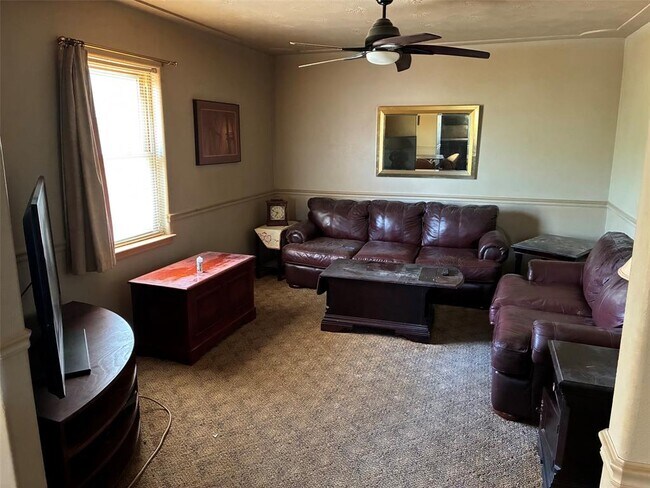 Foto del edificio - 16950 Farm to Market 971
