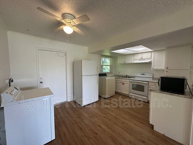 Foto del edificio - 3217 Jeffcott St