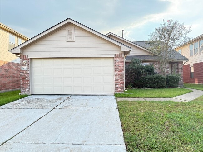 Building Photo - 10210 Cades Creek Ct