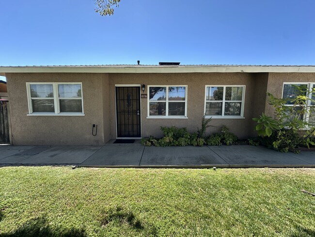 Foto del edificio - 12776 Ross Ave