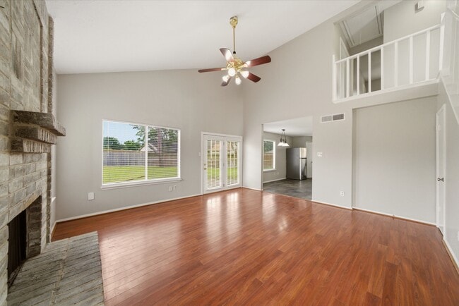 Building Photo - 1146 Woodbridge Ave