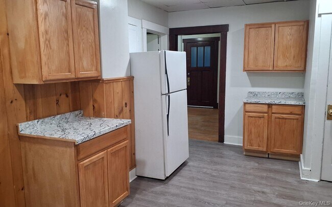 Foto del edificio - 25 Van Orden Ave