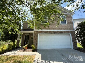 Building Photo - 4819 Abercromby St