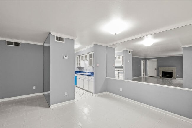 Building Photo - 8787 Brae Acres Rd