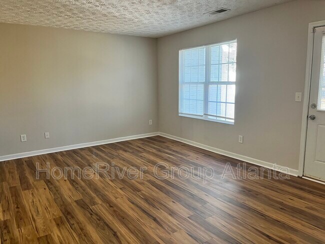 Foto del edificio - 11424 S Grove Dr