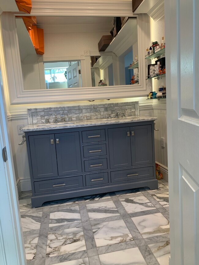 34859 Rumford Ter Unit None, Union City, CA 94587 Condo for Rent in