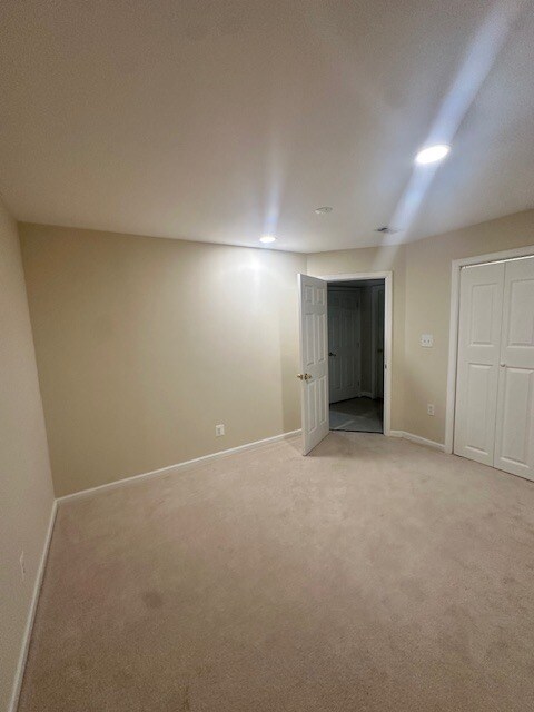 Foto del edificio - 2907 Dumas St