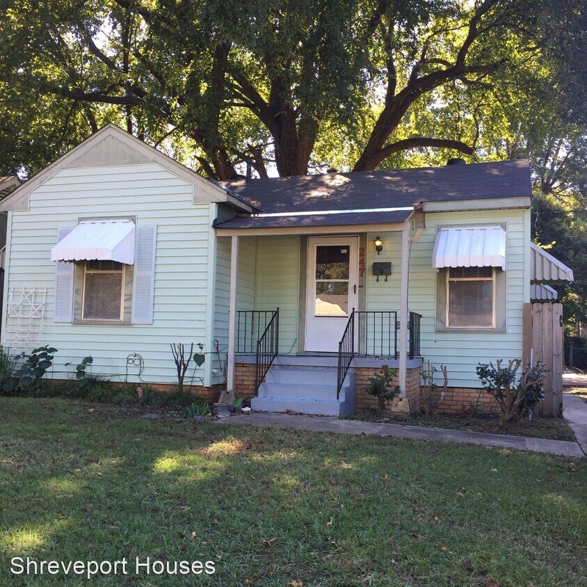 Foto principal - 2 br, 1 bath House - 247 East Ratcliff